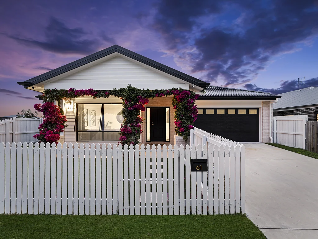 61 Neumann Drive, Yarrabilba, QLD 4207