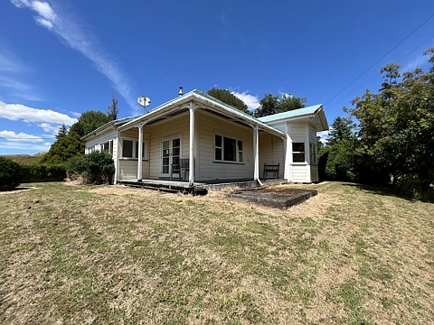 Tahora 8房  Peaceful and Secluded in Tahora - Two Dwellings