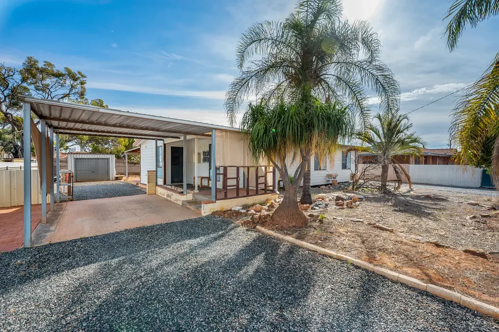 61 Hampden Street, South Kalgoorlie, WA 6430