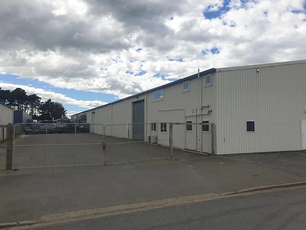 Prestonville Leasing – prime location in Prestonville