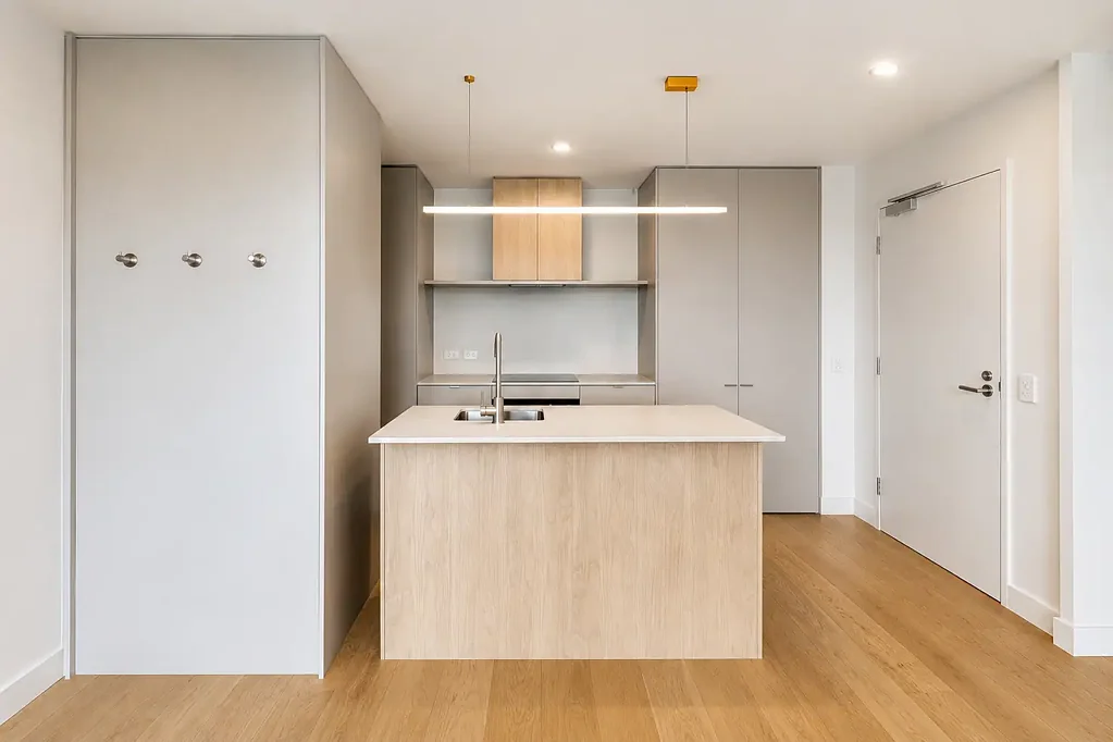 Modern Two-Bedroom Apartment in Central Geelong