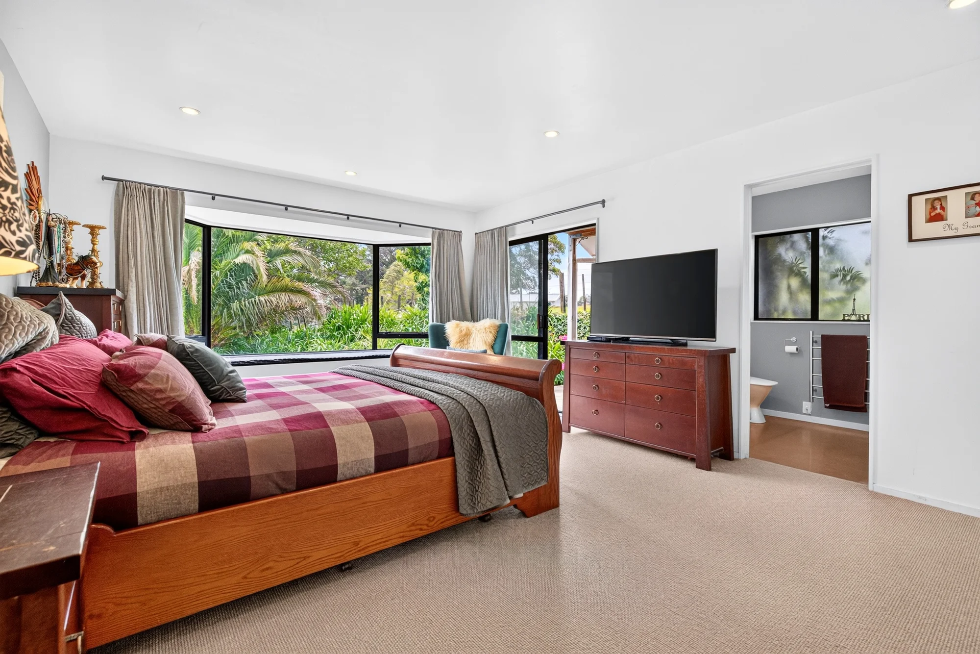 18 Anzac Valley Road, Waitakere, photo 4