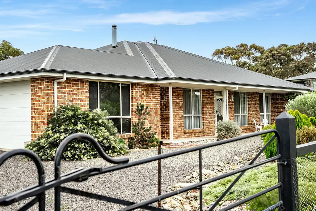 23 Stirling Court, Hindmarsh Valley, SA 5211