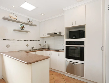 33 Windsor Place, Molendinar, QLD 4214, 3部屋, 1バスルーム, House