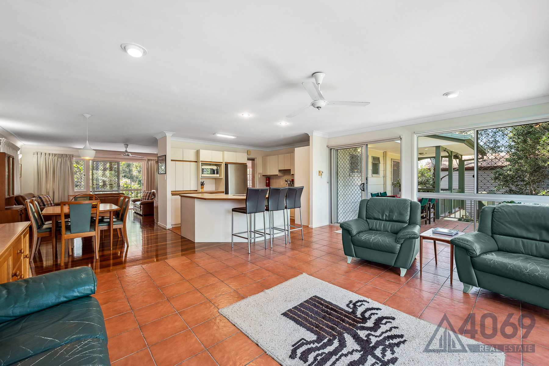 10 CLARINA ST, CHAPEL HILL QLD 4069, 0 Kuwarto, 0 Banyo, House