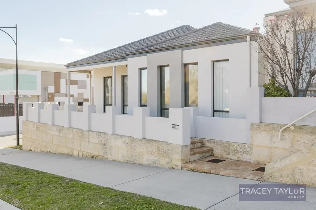 Ridgewood 3房  Buy Now, Move In Later - Secure Income Until 2027