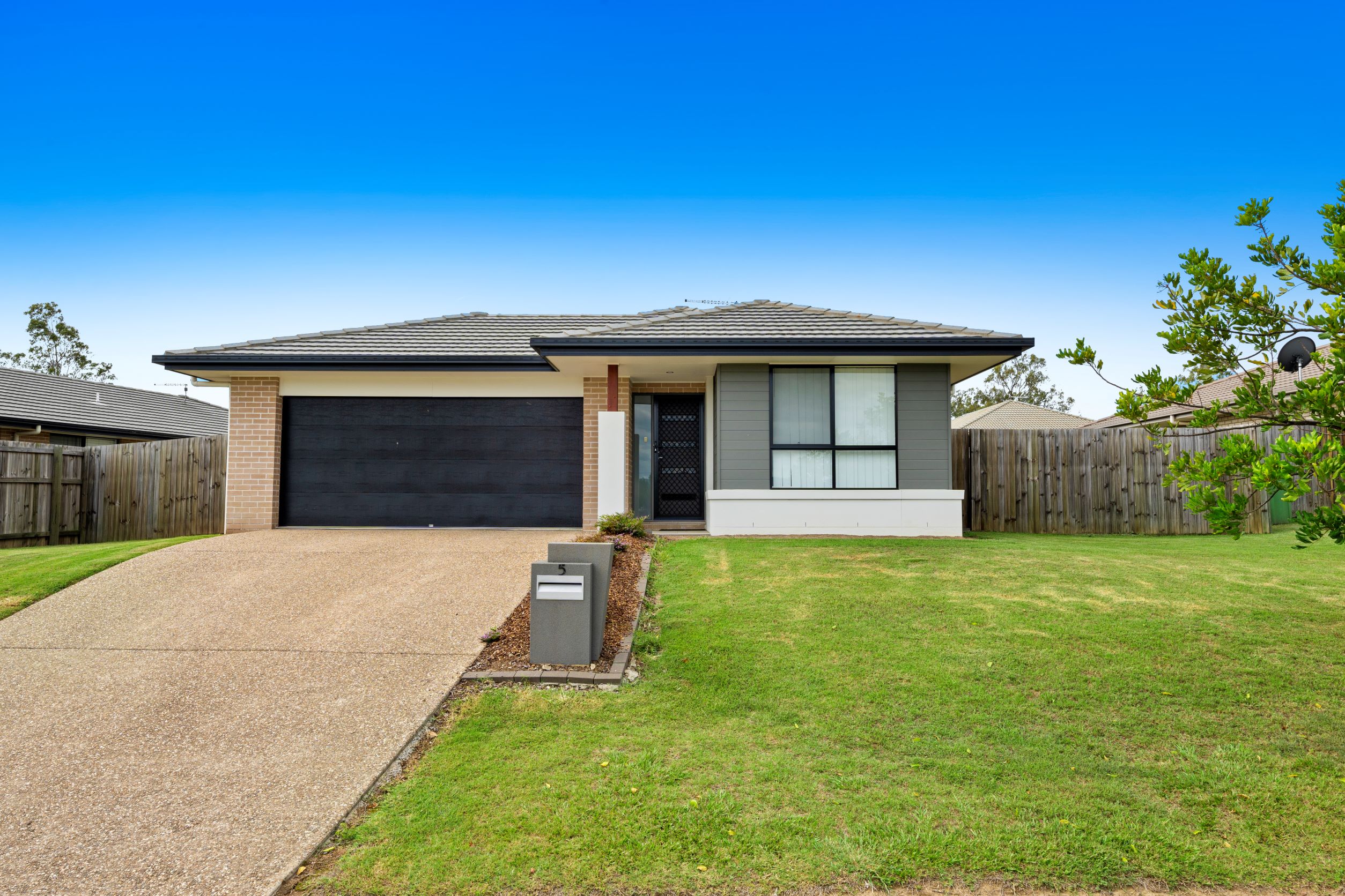 5 DAVID CT, HELIDON QLD 4344, 0房, 0浴, House