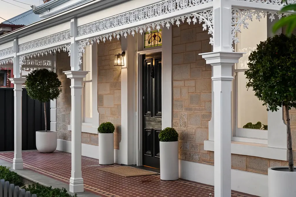 Prospect 4 Slaapkamer Heritage with its sights set higher - a city-fringe reboot that sets the bar