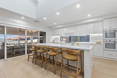 Gobbagombalin 5Habitaciones Luxury Family Living with Resort-Style Entertaining
