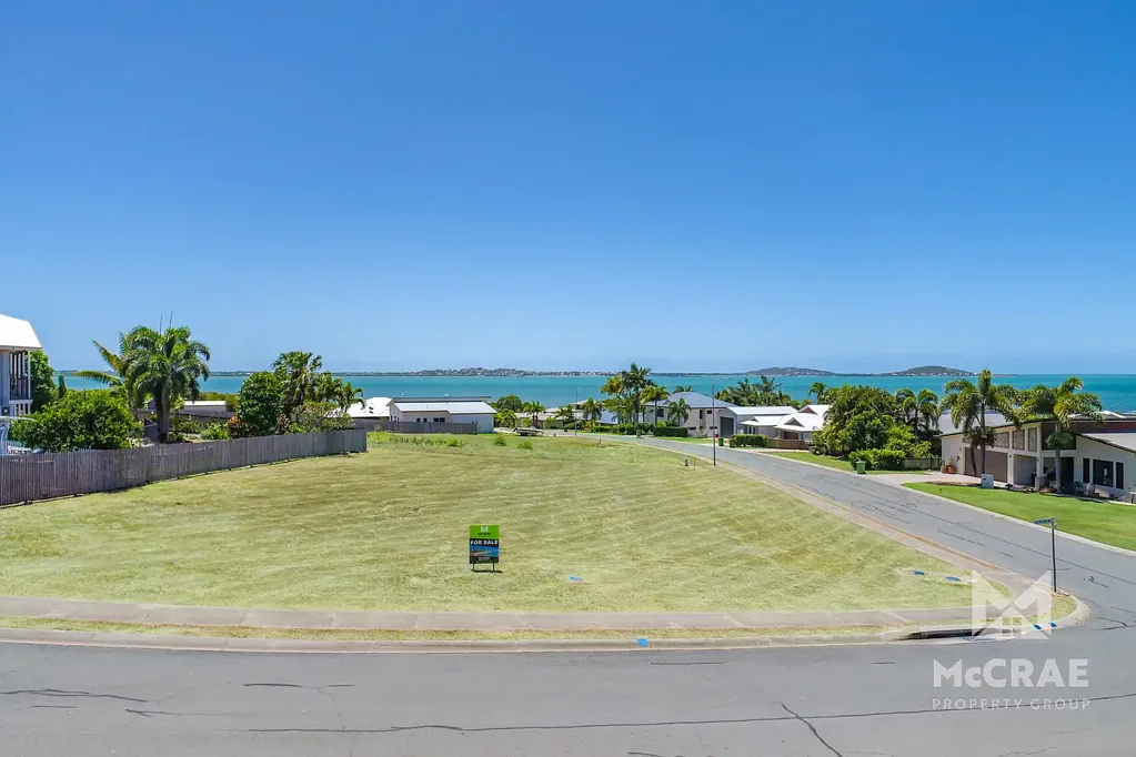 Bowen HUGE CORNER LOT WITH BAY VIEWS - 1,191m2