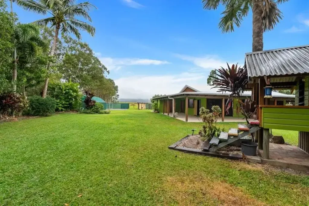 Gordonvale 3 Bedroom Rural Haven on nearly 4 acres