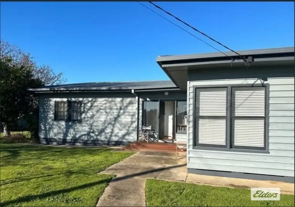 2 Hawkins Street, Howlong, NSW 2643
