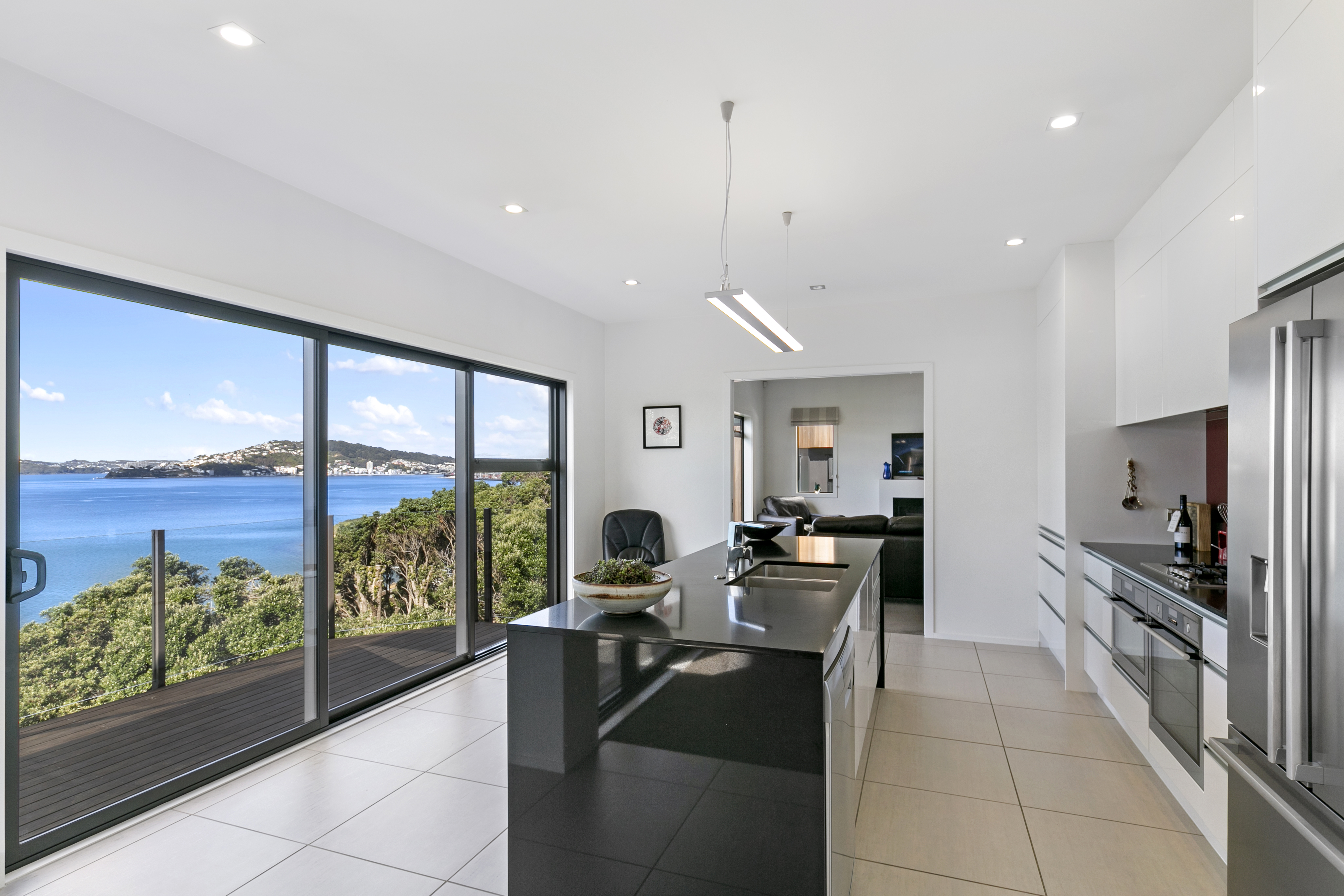 14 Satchell Way, Kaiwharawhara, Wellington, 4 habitaciones, 0 baños