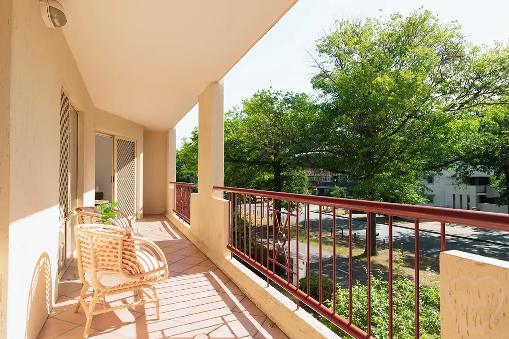 Braddon 3ਬੈੱਡਰੂਮ look both ways