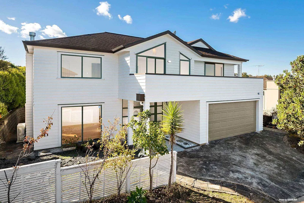 46 Joy Street, Albany, North Shore City, Auckland