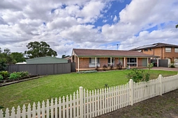 35 Greenbank Drive, Werrington Downs
