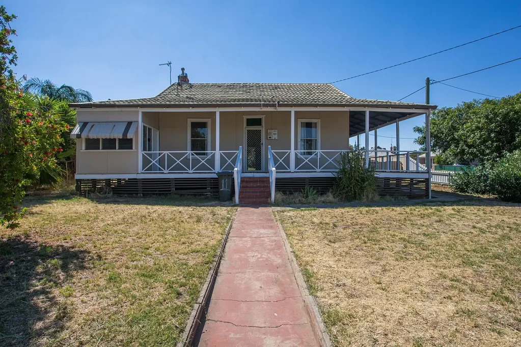 11 Enfield Terrace, Northam, WA 6401