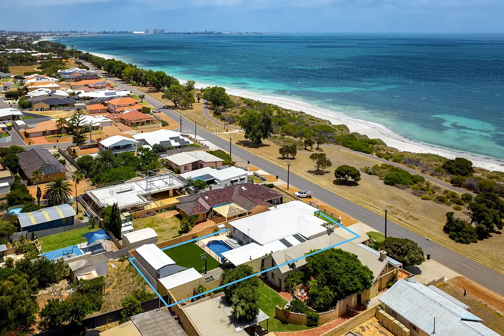 126 Kempton Street, Bluff Point, WA 6530