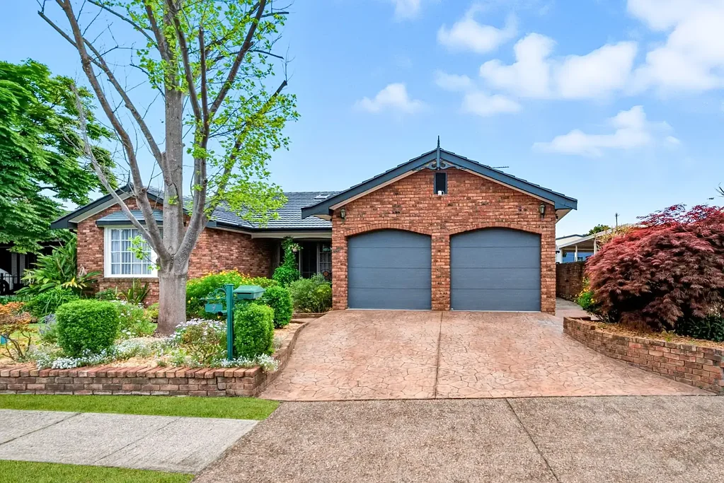 9 Colorado Drive, St Clair, NSW 2759