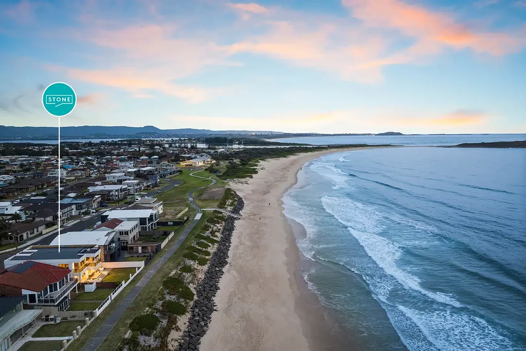 Warilla 4ห้องนอน Rare and magnificent beachfront lifestyle