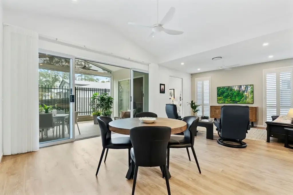 Palmwoods 3कमरा Prime Position - Serene Bush Outlook - Gemlife Palmwoods!