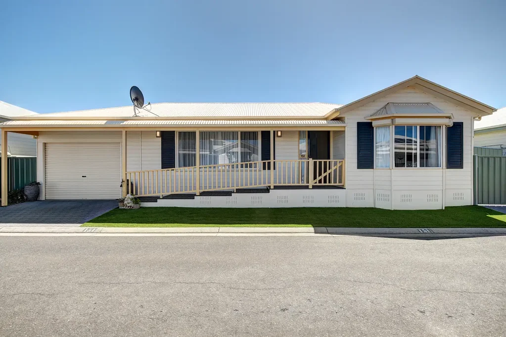 Goolwa 2房  RETIRE IN STYLE - SEACHANGE VILLAGE - READY TO MOVE IN NOW IN SA'S PREMIER COASTAL LOCATION! GOOLWA