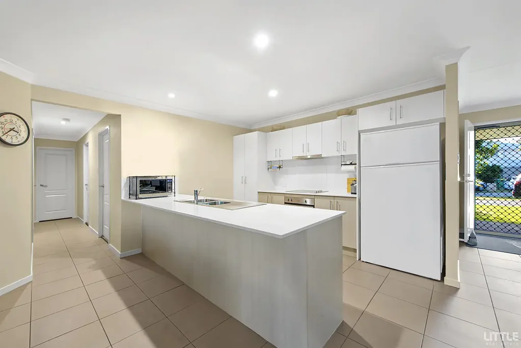7 Rickard Close, Pimpama, QLD 4209