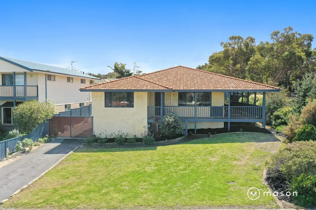 Bayonet Head 4 Slaapkamer Ideal Family Home with Ocean Outlook