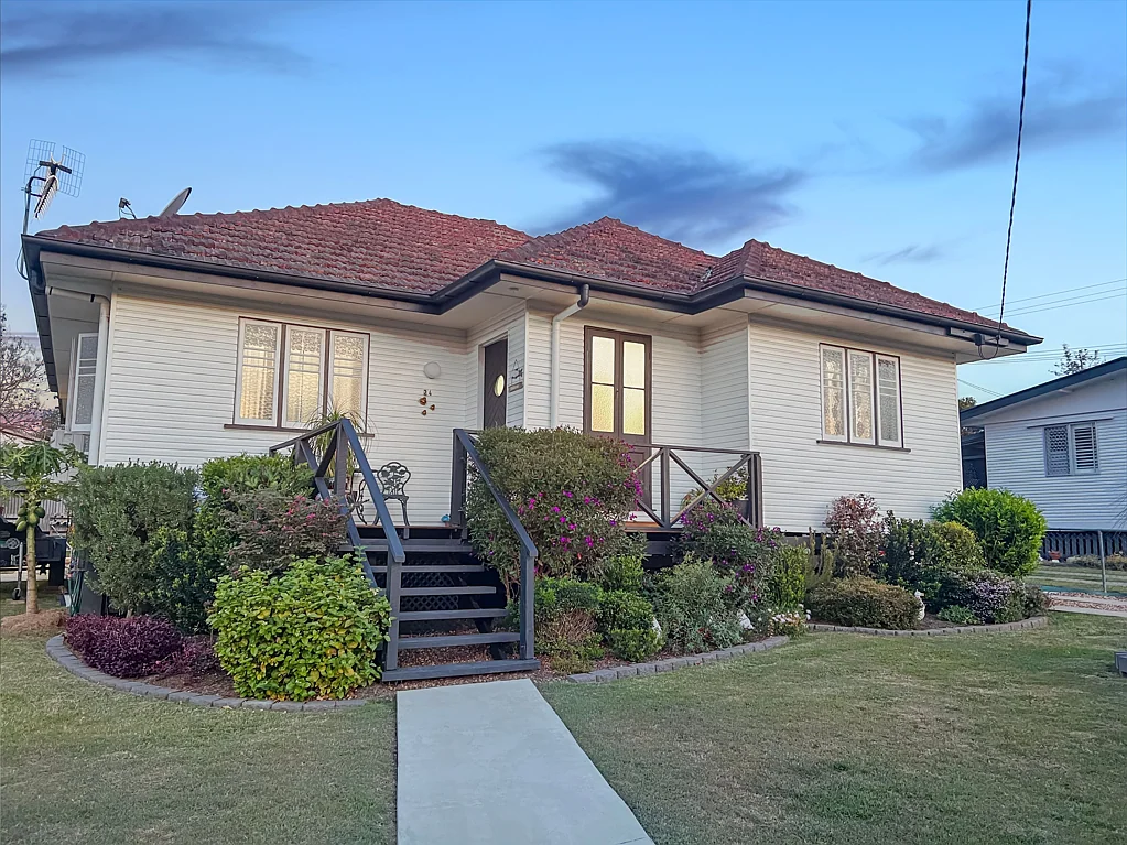 24 Short Street, Esk, QLD 4312
