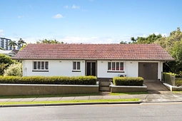 23 Kennedy Terrace, East Brisbane