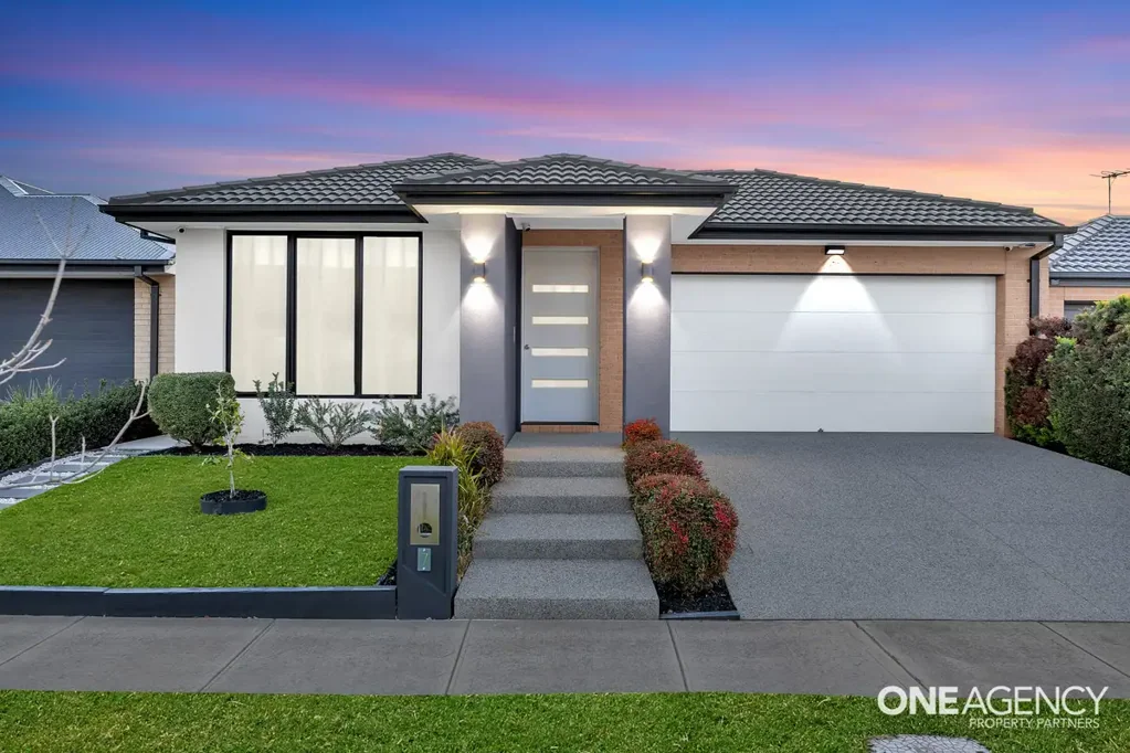 7 Bayrise Road, Point Cook, VIC 3030