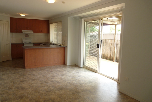 UNIT 1 1 COX ST, WILSONTON QLD 4350, 0 Kuwarto, 0 Banyo, Unit