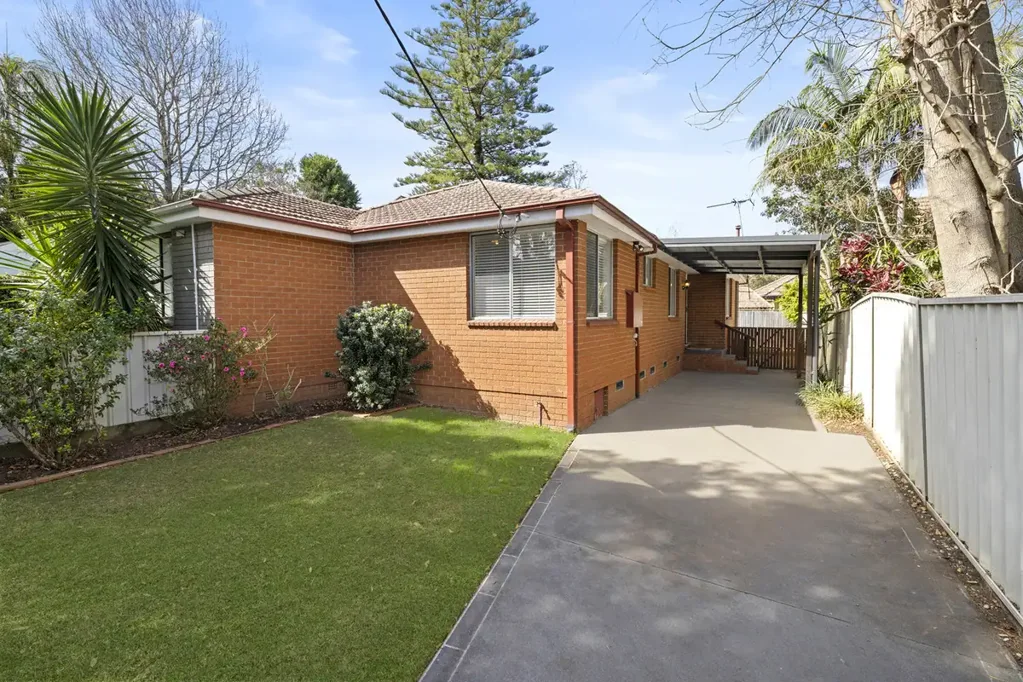 Ashbury 2 Slaapkamer Rare Two-Bedroom Semi in an Exclusive Ashbury Setting