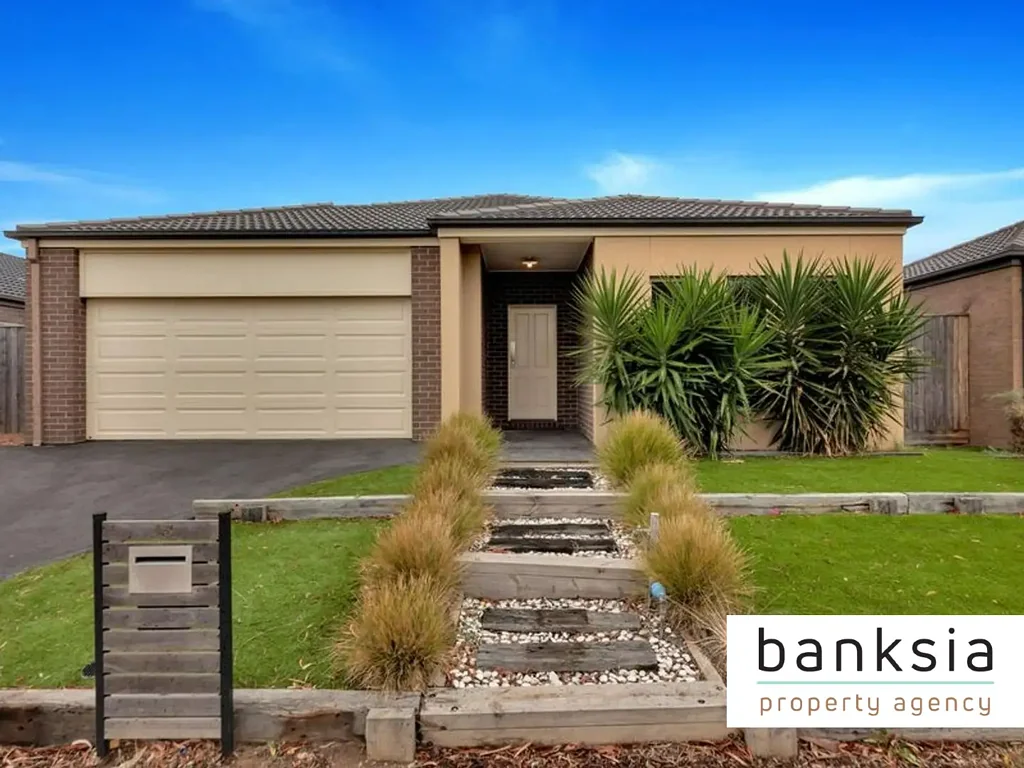 Contemporary Alamanda Living!