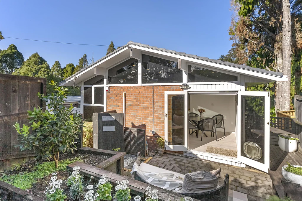 Titirangi 3Zimmer Mid Century Mod |Titirangi Vibes