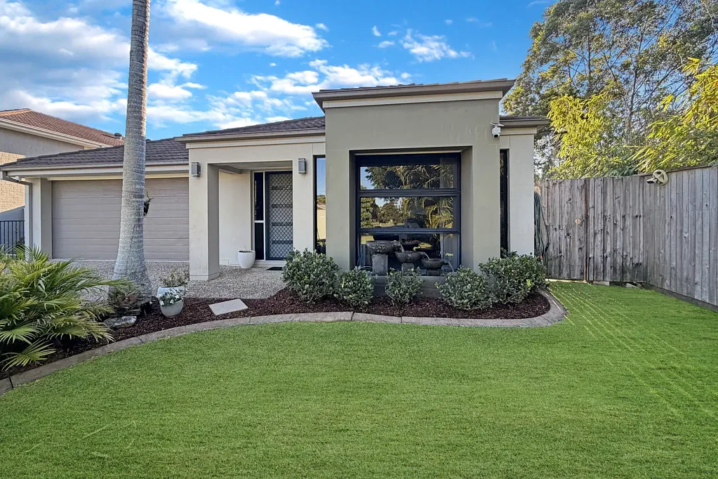 Sippy Downs 4房  More Than Meets the Eye – Generous Family Home in Prime Sippy Downs Location
