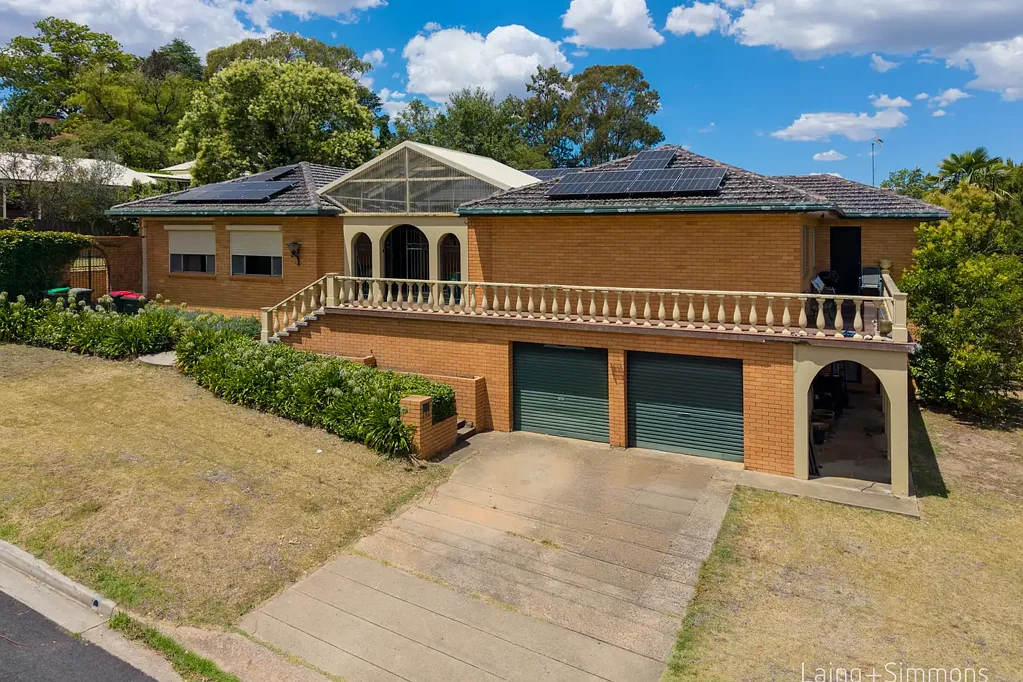 151 Donnelly Street, Armidale, NSW 2350