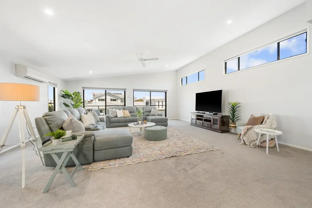 9 Waterside Way, Lake Cathie, NSW 2445
