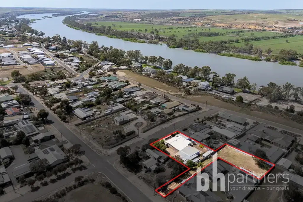 Mannum 4ਬੈੱਡਰੂਮ Exciting Investment Opportunity - Home plus flat and extra block