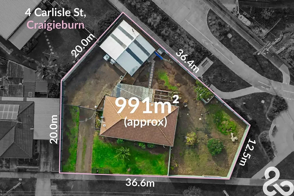 Craigieburn 3침실 PRIME OPPORTUNITY OPPOSITE CRAIGIEBURN TRAIN STATION - 991m2  (approx) OF ENDLESS POTENTIAL