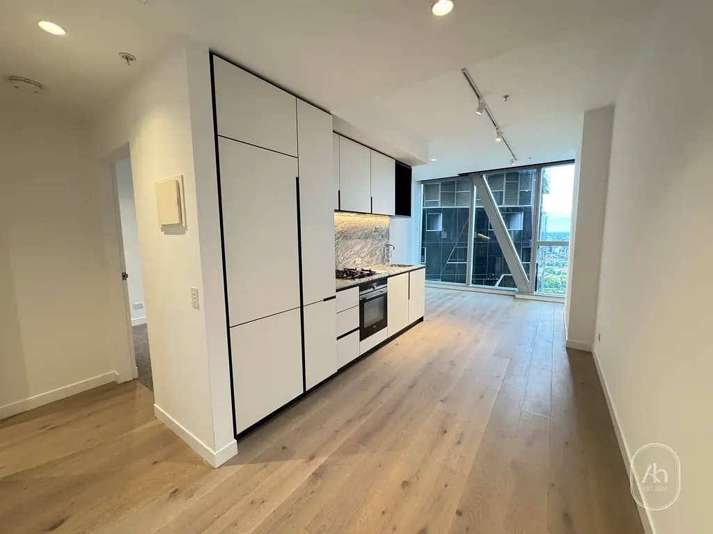 Modern One-Bedroom Apartment with Whitegoods in the WSP Building