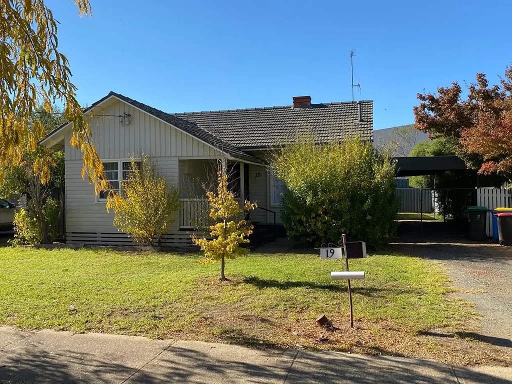 19 Toolamba Road, Mooroopna, VIC 3629