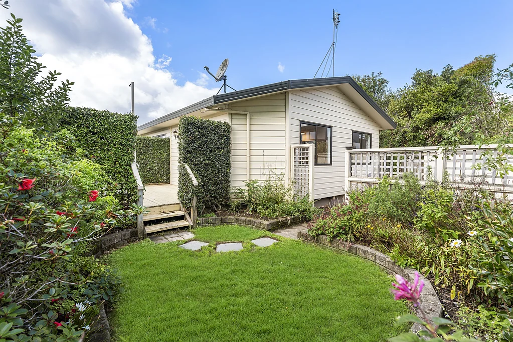 20A Moa Road, Point Chevalier, Auckland City, Auckland