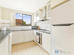 1/17-19 MCKENZIE STREET, Melton