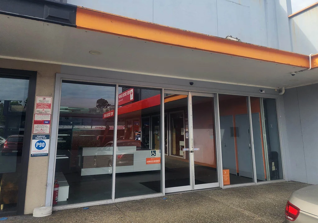 Mount Eden OUTSTANDING DOMINION ROAD RETAIL OFFER