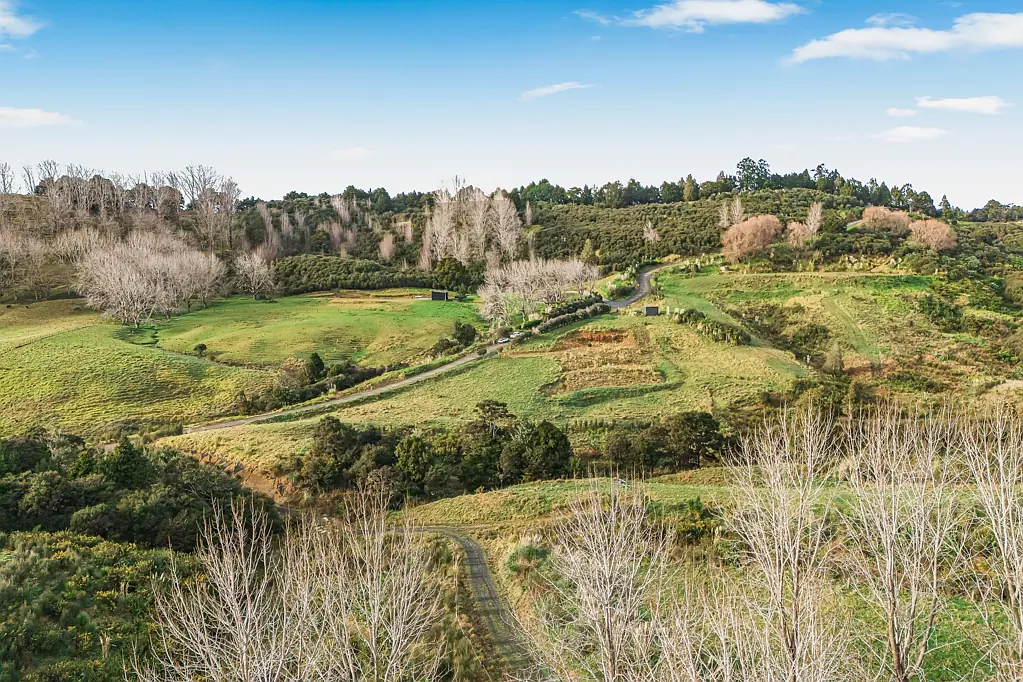 Warkworth Valley Light