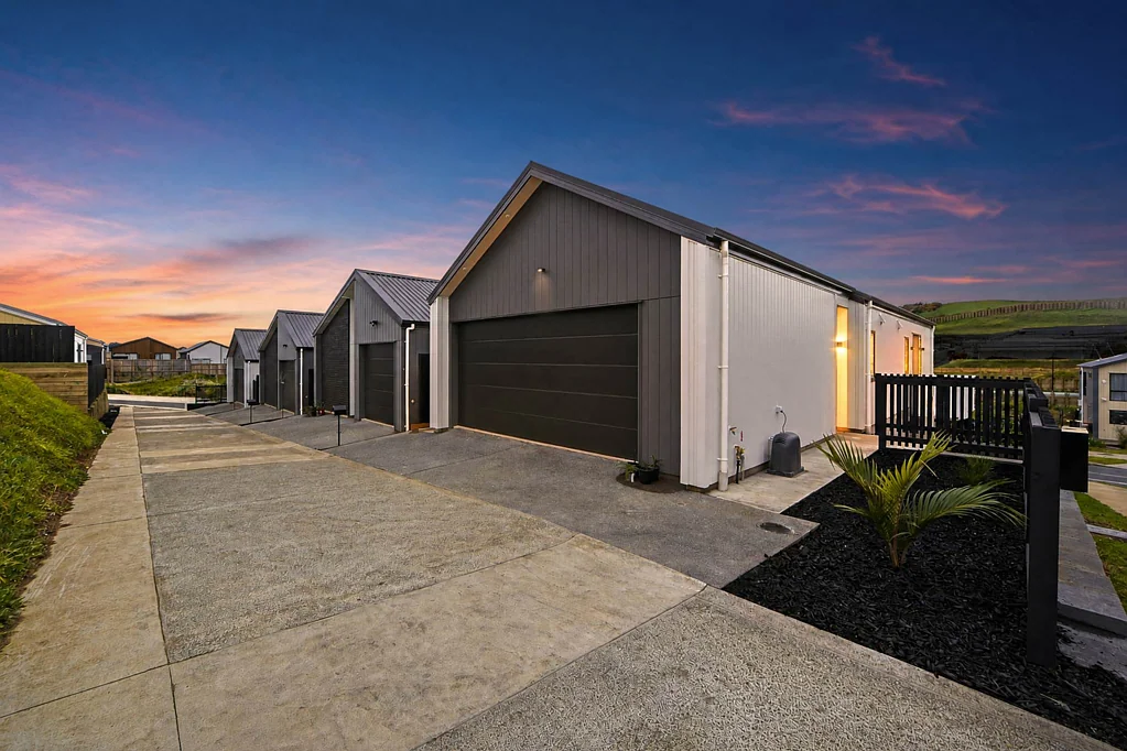 Pukekohe 3Moenga Comfort, Luxury and Affordable