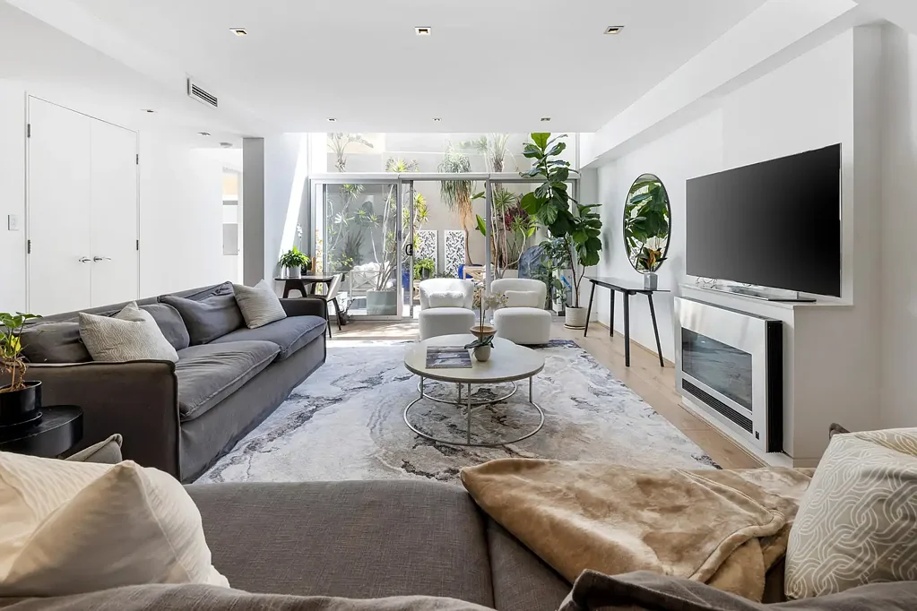 Pyrmont 3બેડરૂમ North-facing courtyard oasis