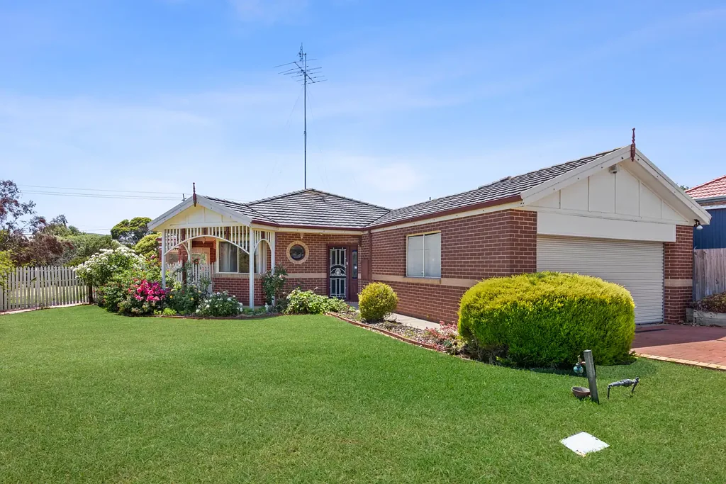 4 Glen Court, Leopold, VIC 3224