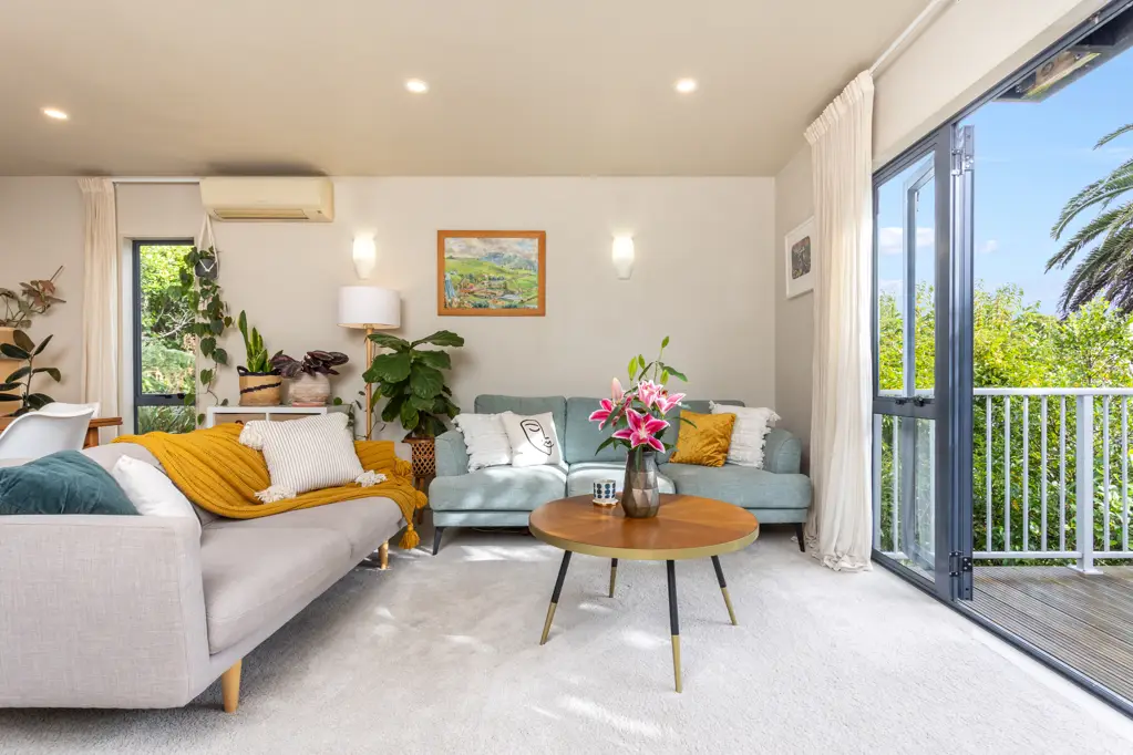 Mount Albert 2 Bedroom BEST IN THE BLOCK